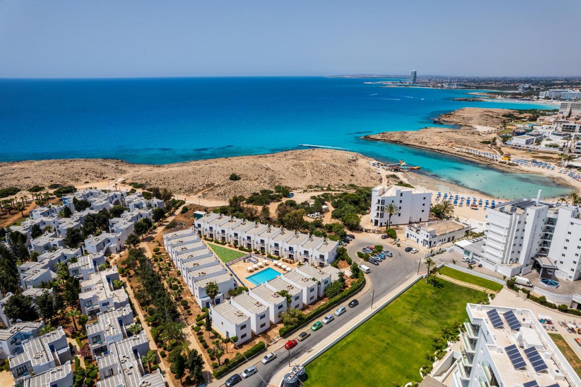 Kritamo Beach Hotel Apartments Ayia Napa Eksteriør billede