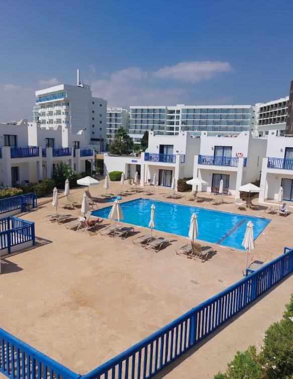 Kritamo Beach Hotel Apartments Ayia Napa Eksteriør billede